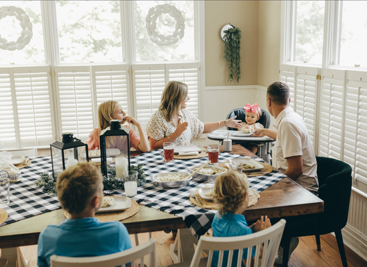 Generous Portions: Feeding Families with Acres &amp; Oak Kitchen Homemade Meal Delivery