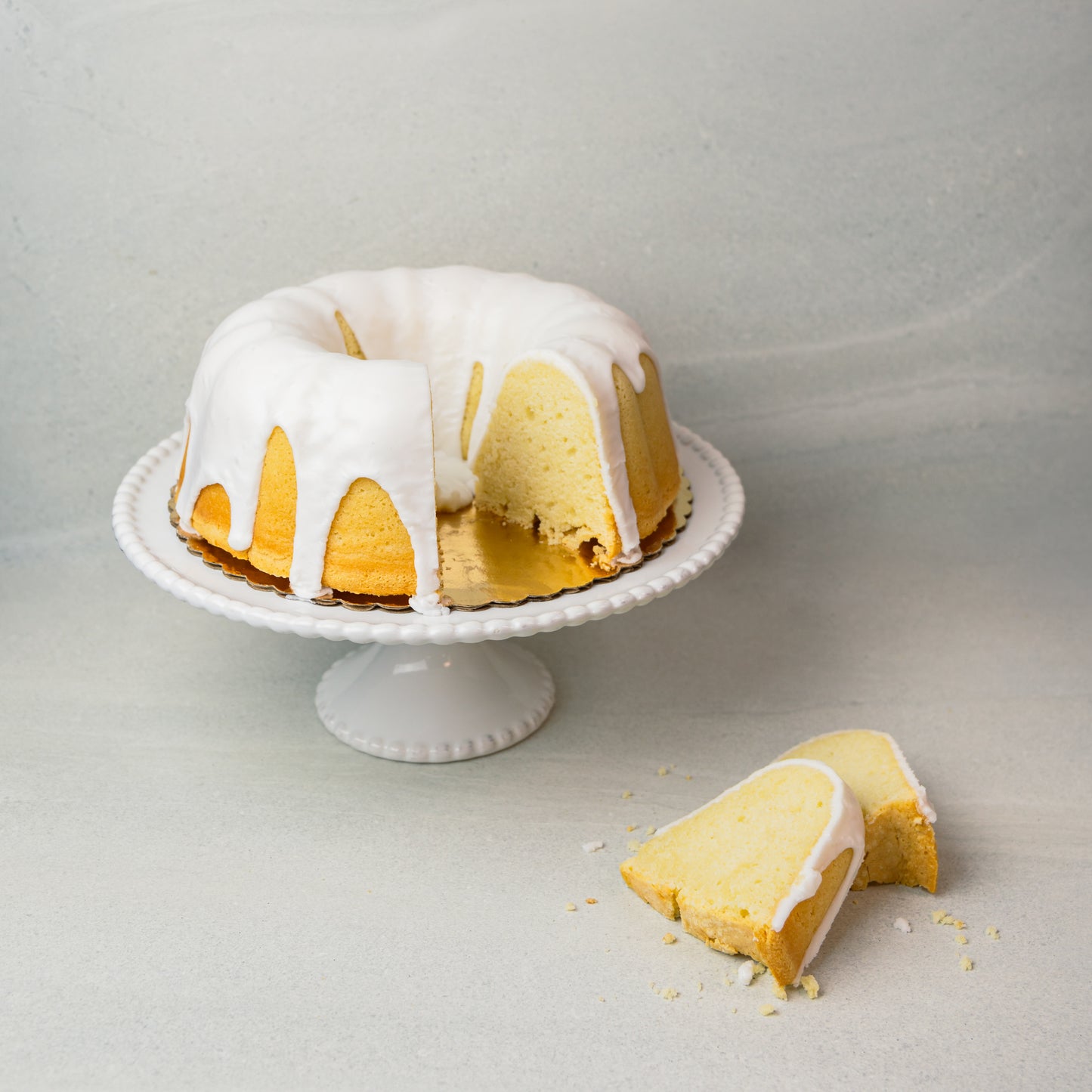 Lemon Iced Bundt Cake